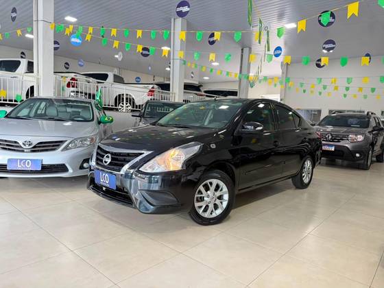 NISSAN VERSA 1.6 16V FLEXSTART SV 4P XTRONIC NISSAN VERSA 1.6 16V FLEXSTART SV 4P XTRONIC